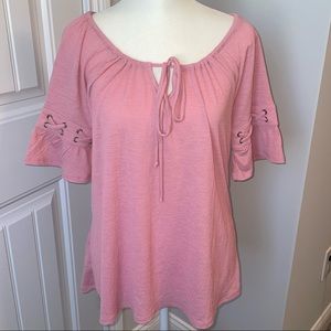 NWOT NAÏF blush blouse